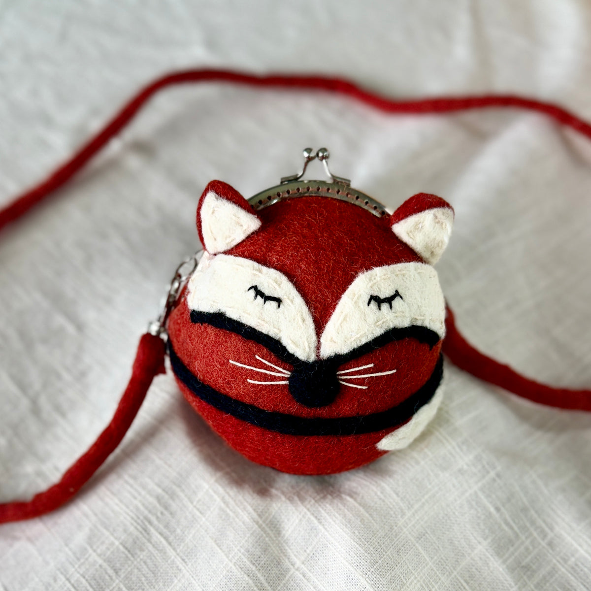 Sleepy Fox Critter Clutch