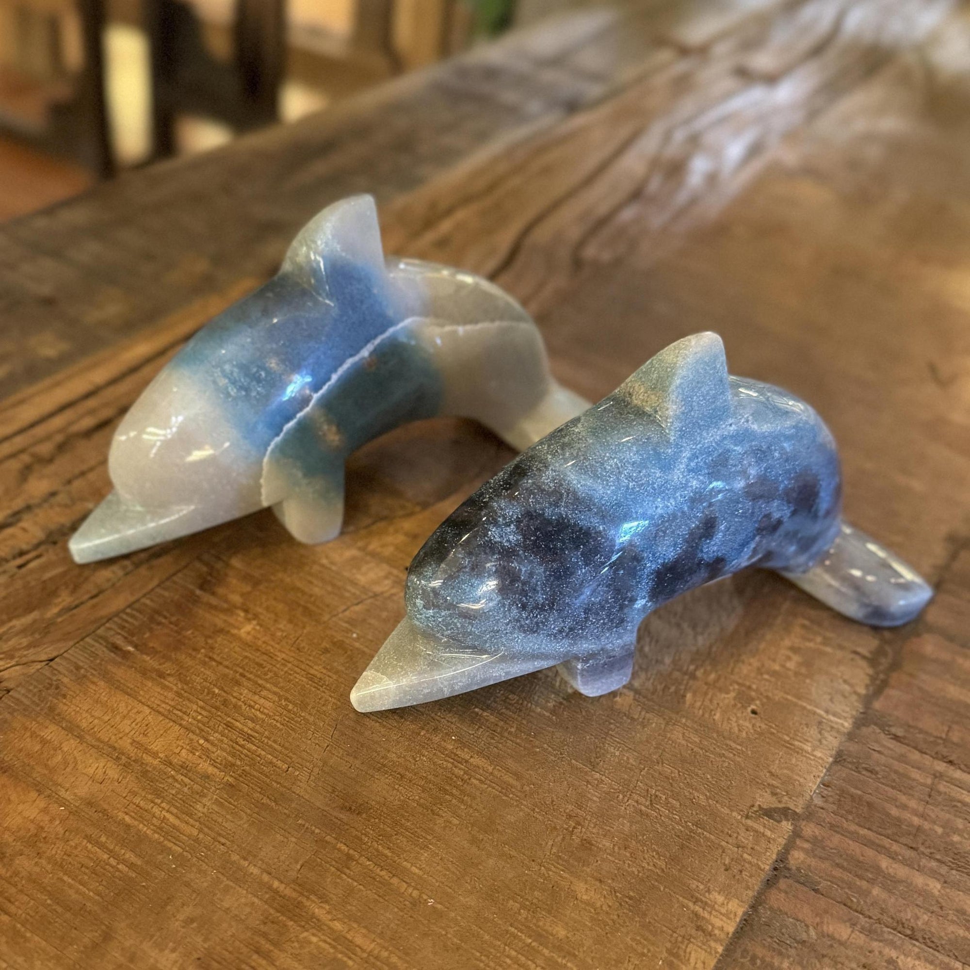 Trolleite Dolphin Crystal Carving