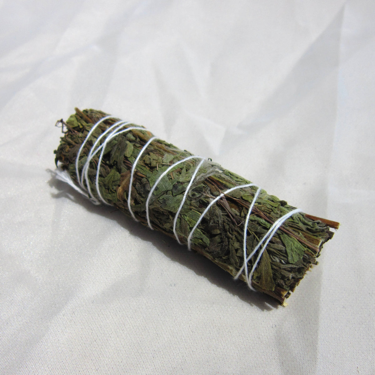 Mugwort Bundle
