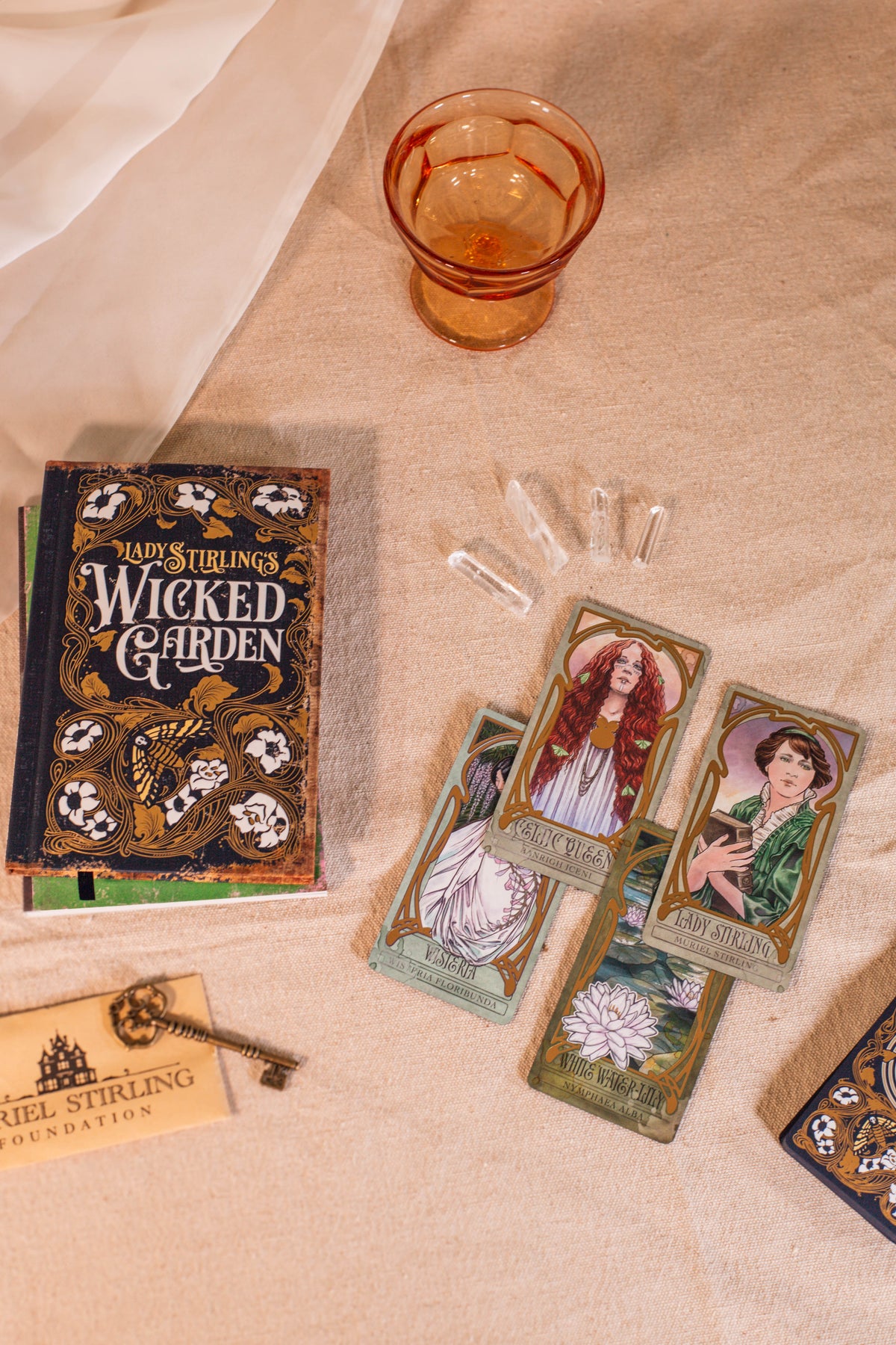 Lady Stirling's Wicked Garden Oracle Deck