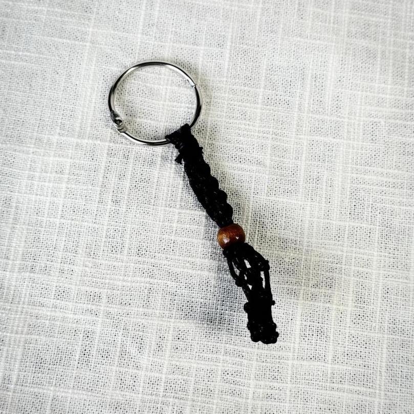 Macrame Cage Keychain black