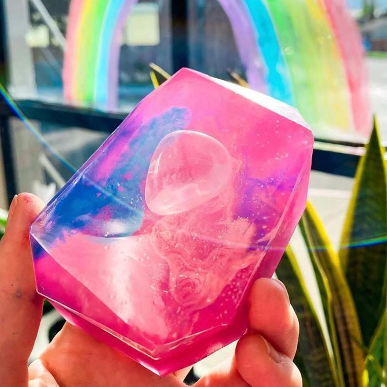 Moment of Gratitude Bar Soap  tangerine, peach, lemon, cotton candy, and green apples Coconut oil, sustainable palm oil, safflower oil, glycerine, purified water, sodium, oat protein, essential oil, fragrance oil, mica, activated charcoal.