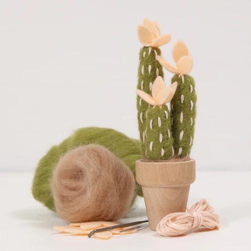 Peach Mojave Needle Felt Kit