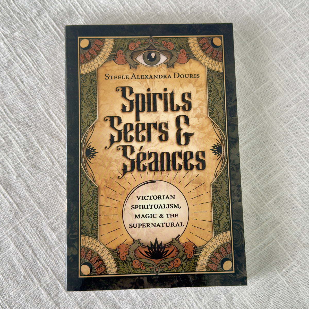 Spirits, Seers &amp; Séances