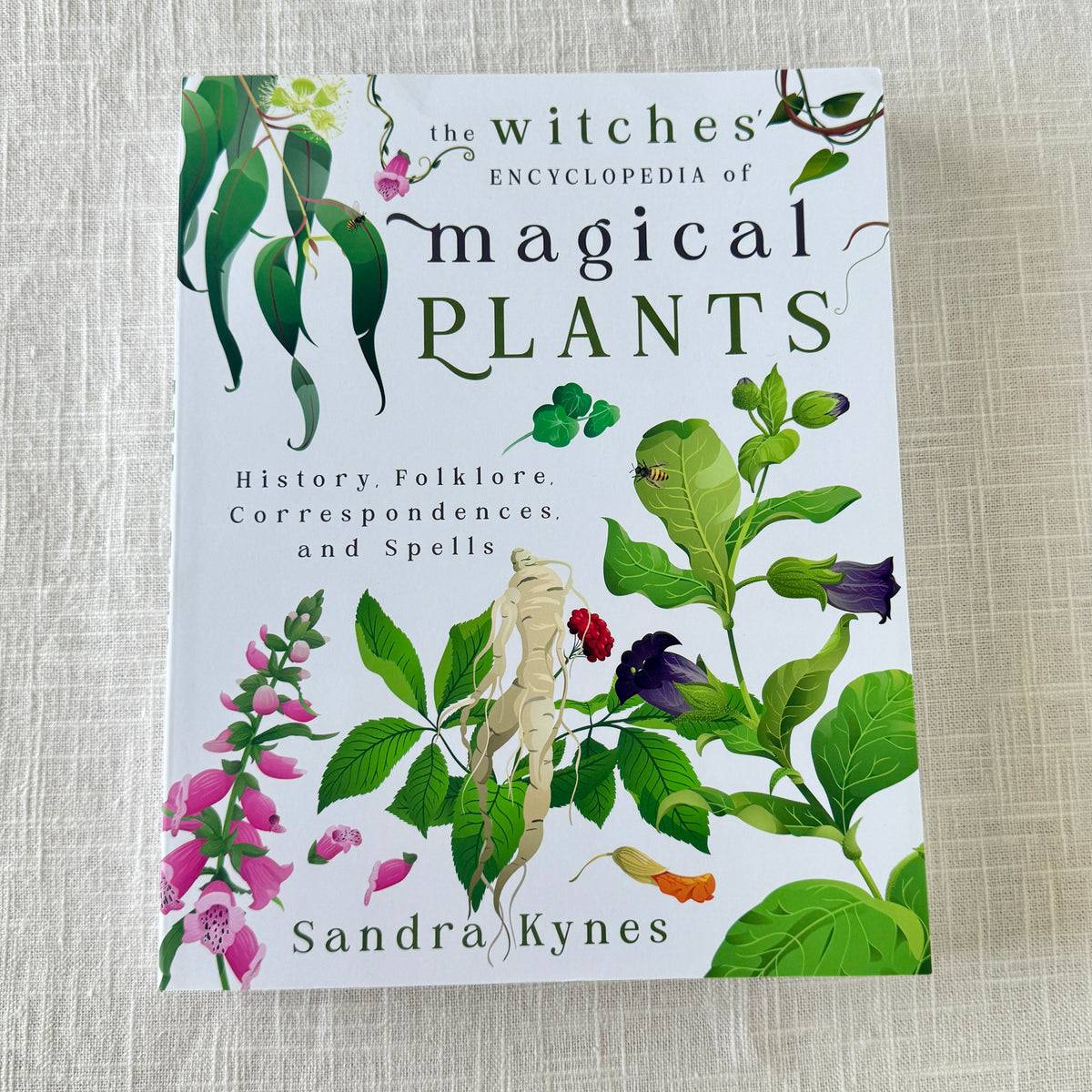 The Witches&#39; Encyclopedia of Magical Plants