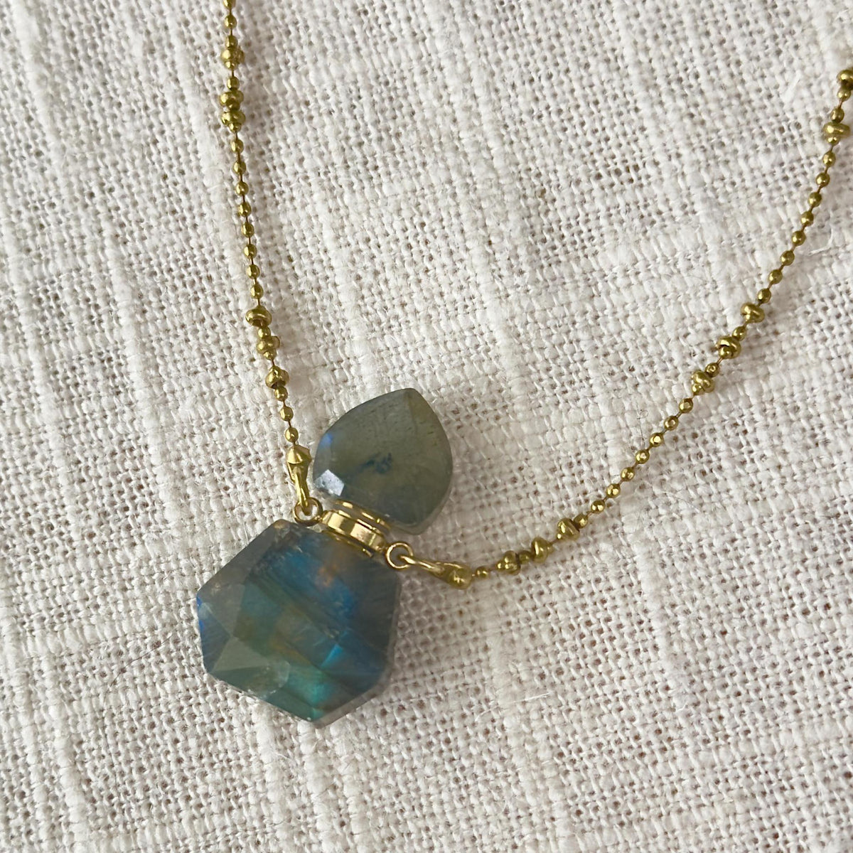 Labradorite Jeanie Bottle Necklace