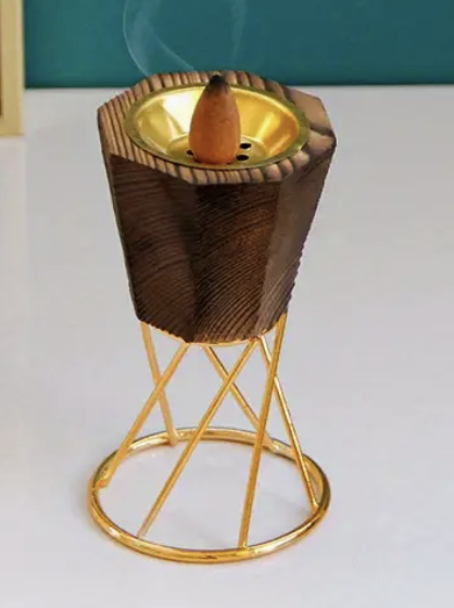 Geometric Burner Wood and Gold