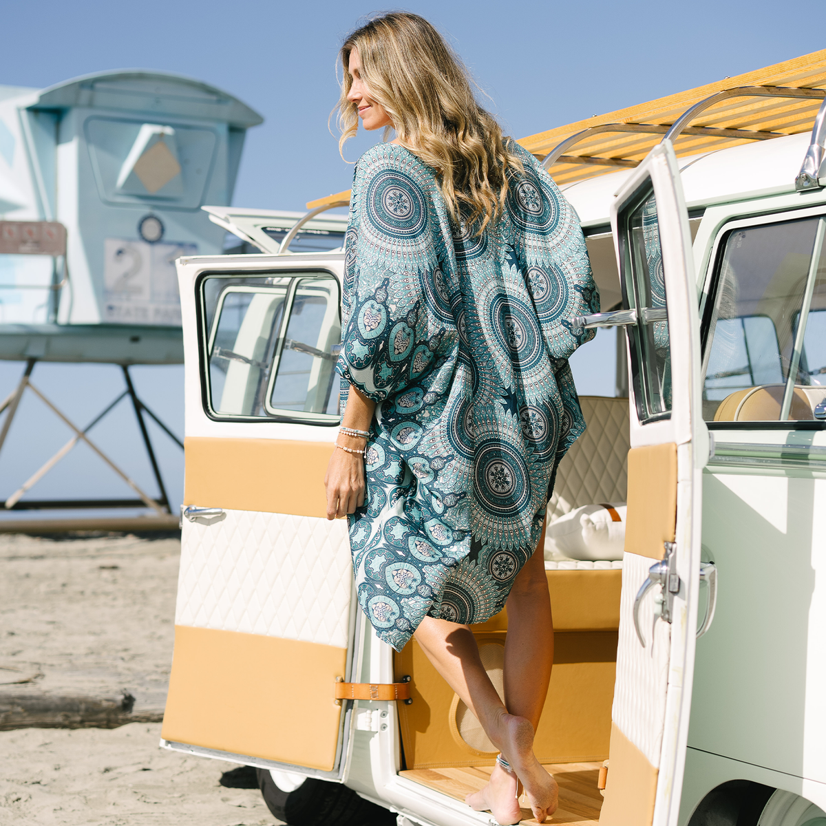 Sayulita Mandala Kimono - lifestyle