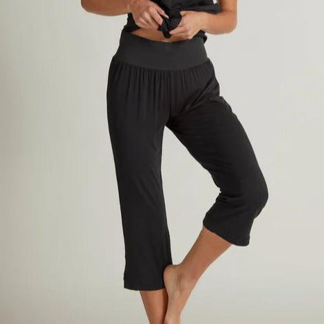 XBlack Bamboo Capri Pants