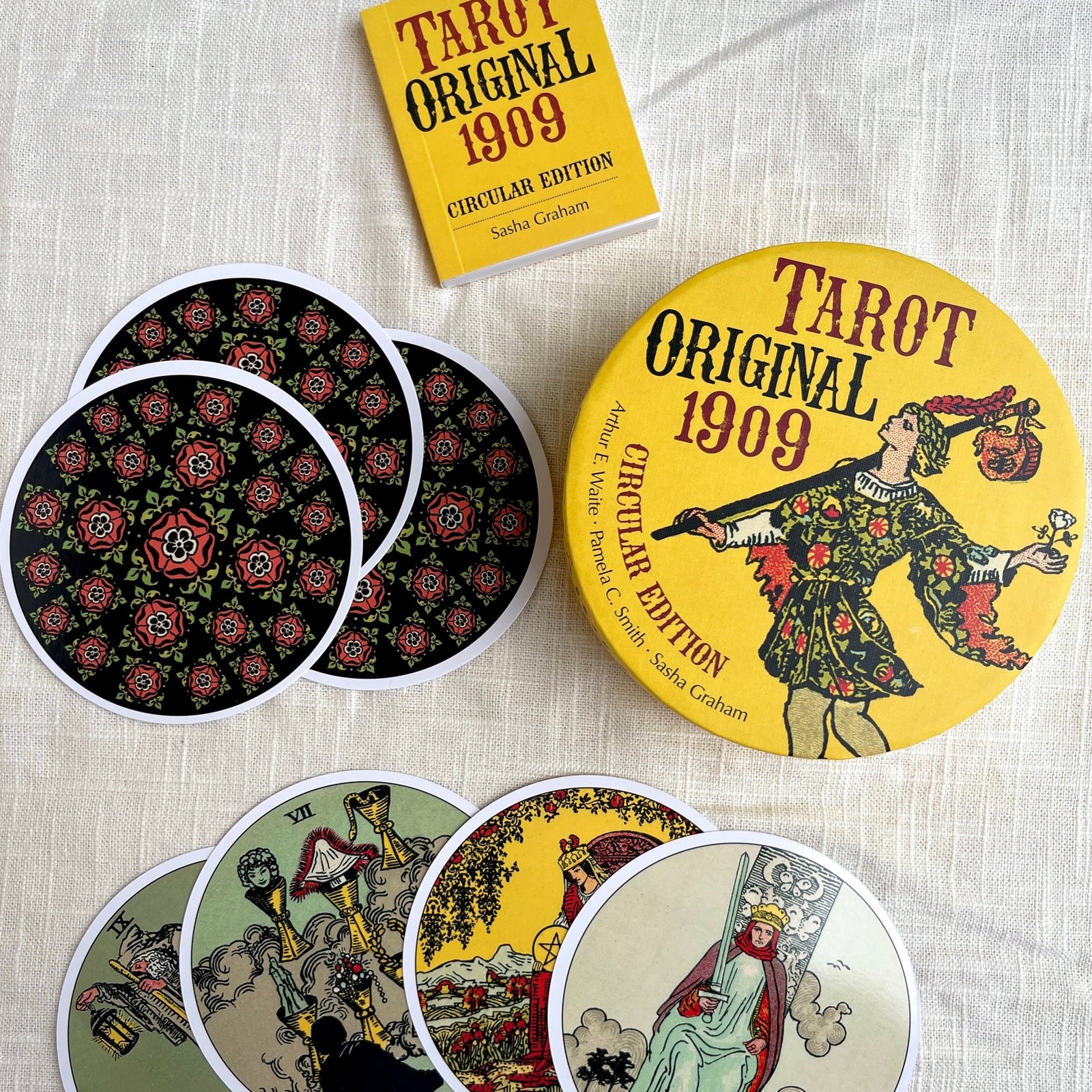 Tarot Original 1909 Circular Deck