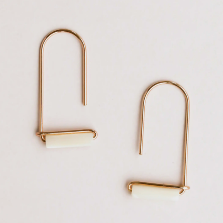 gold mother of pearl drop dangle earring