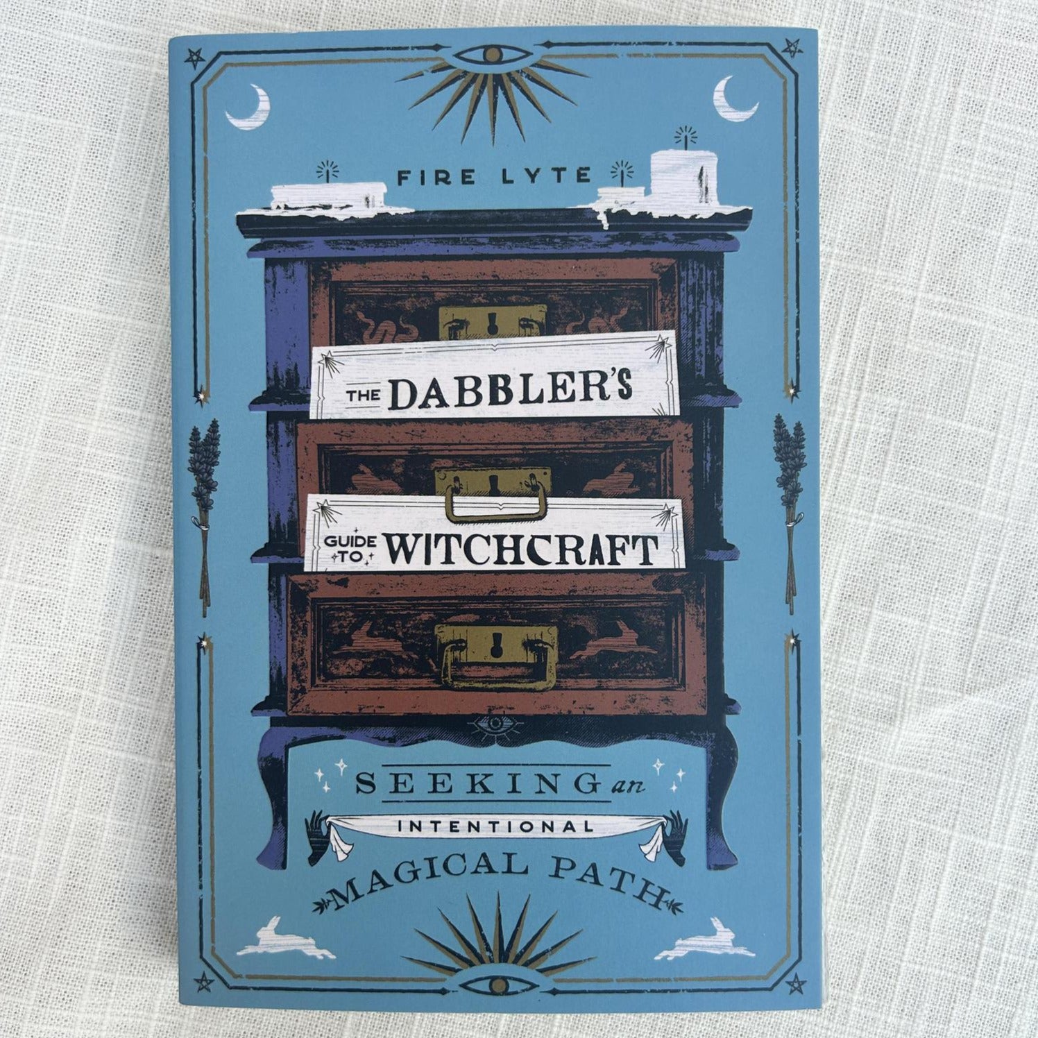 The Dabblers Guide To Witchcraft book