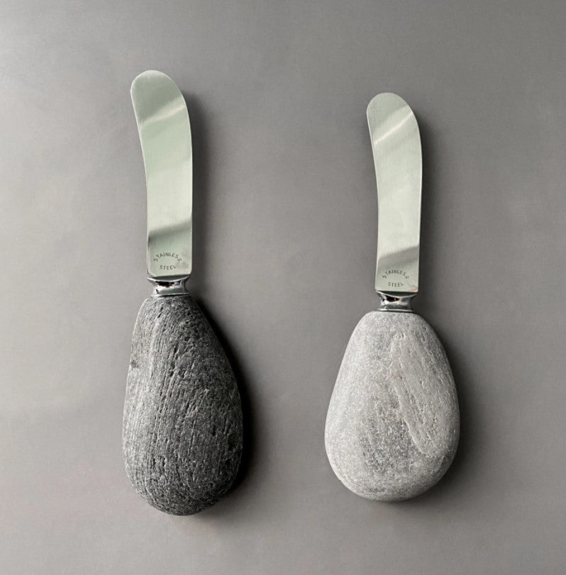 Beach Stone Spreader