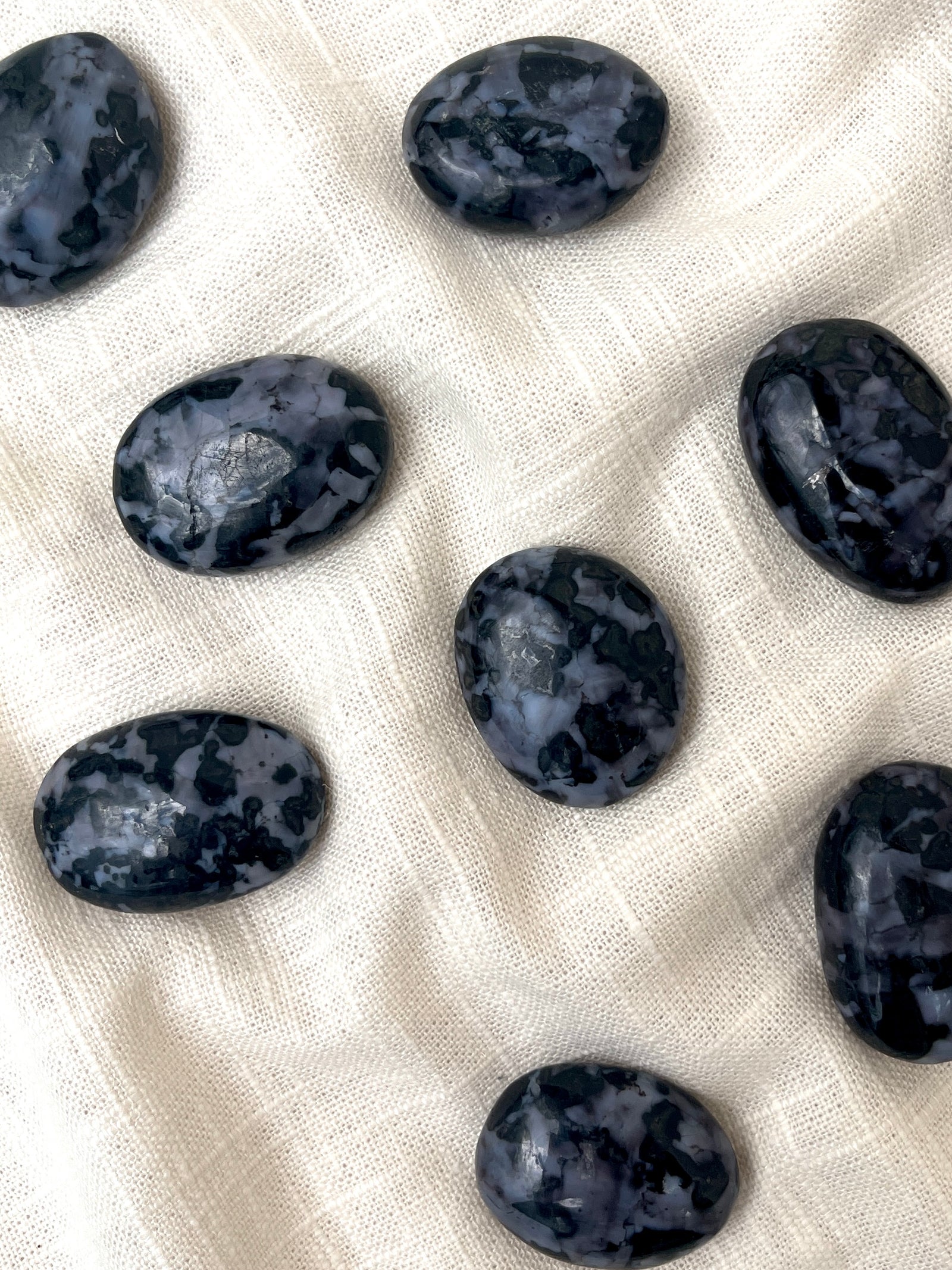 Indigo Gabbro Tumble